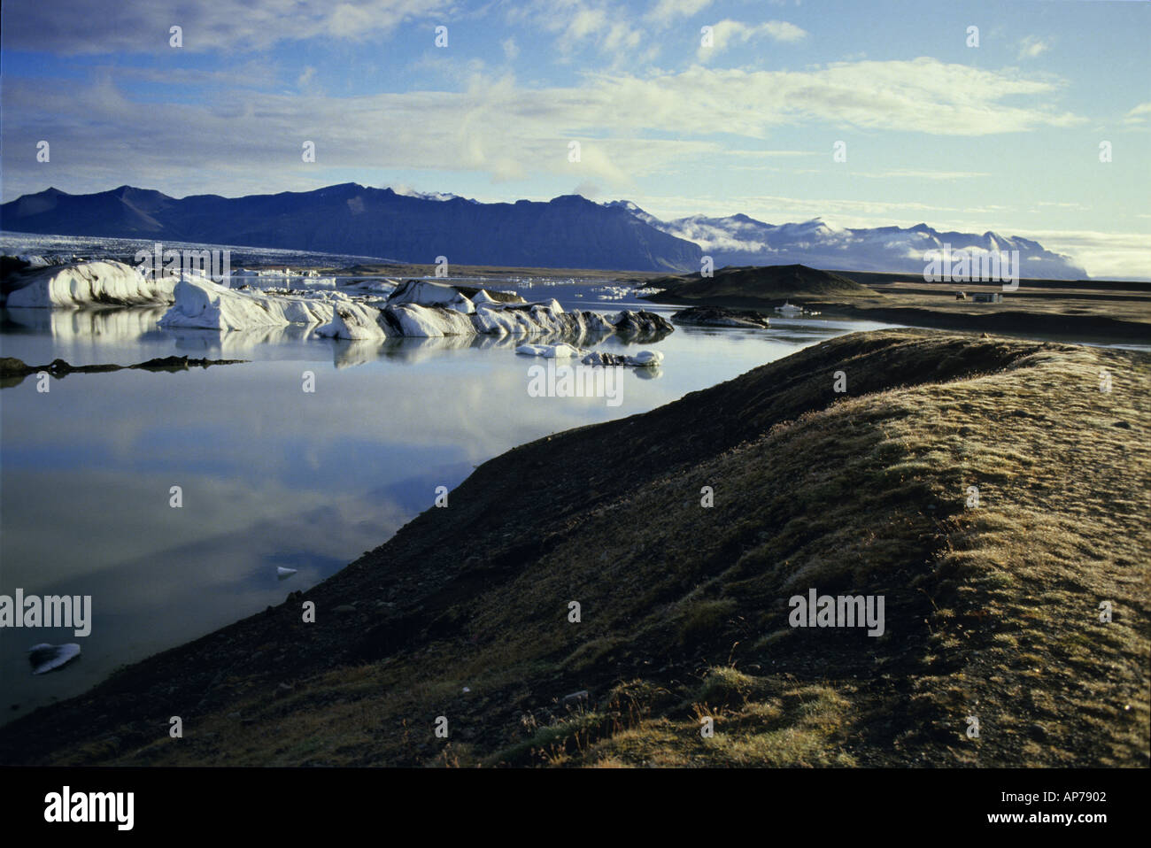 Iceland jokulsarlon lagoon icebergs Stock Photo