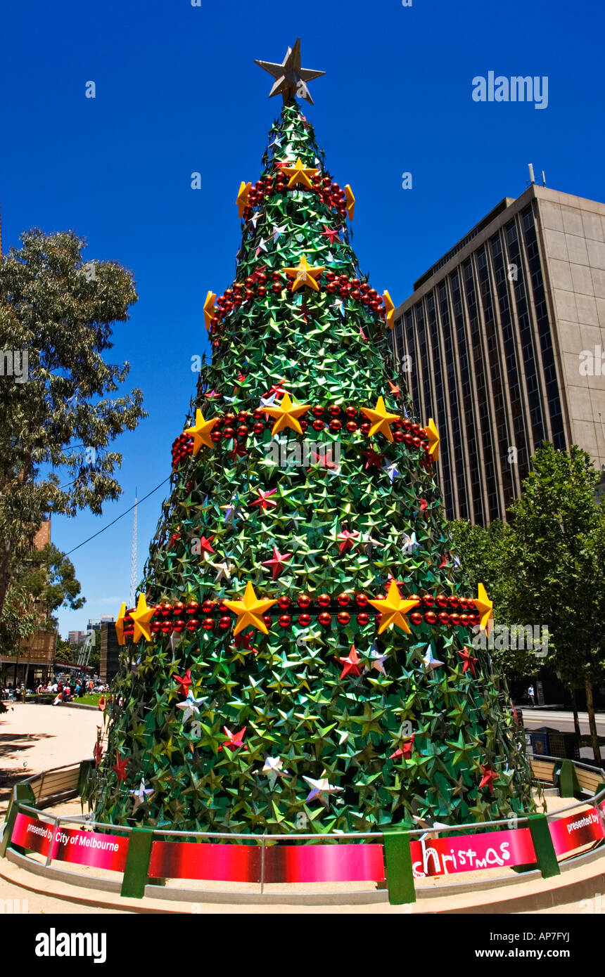Melbourne Scenic / A Christmas Tree displayed in Melbournes City