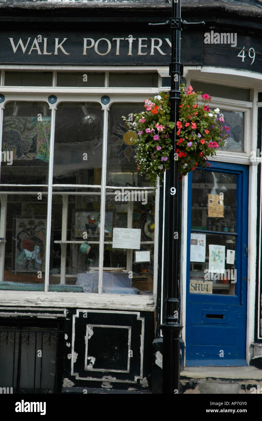 Well walk hampstead hi-res stock photography and images - Alamy