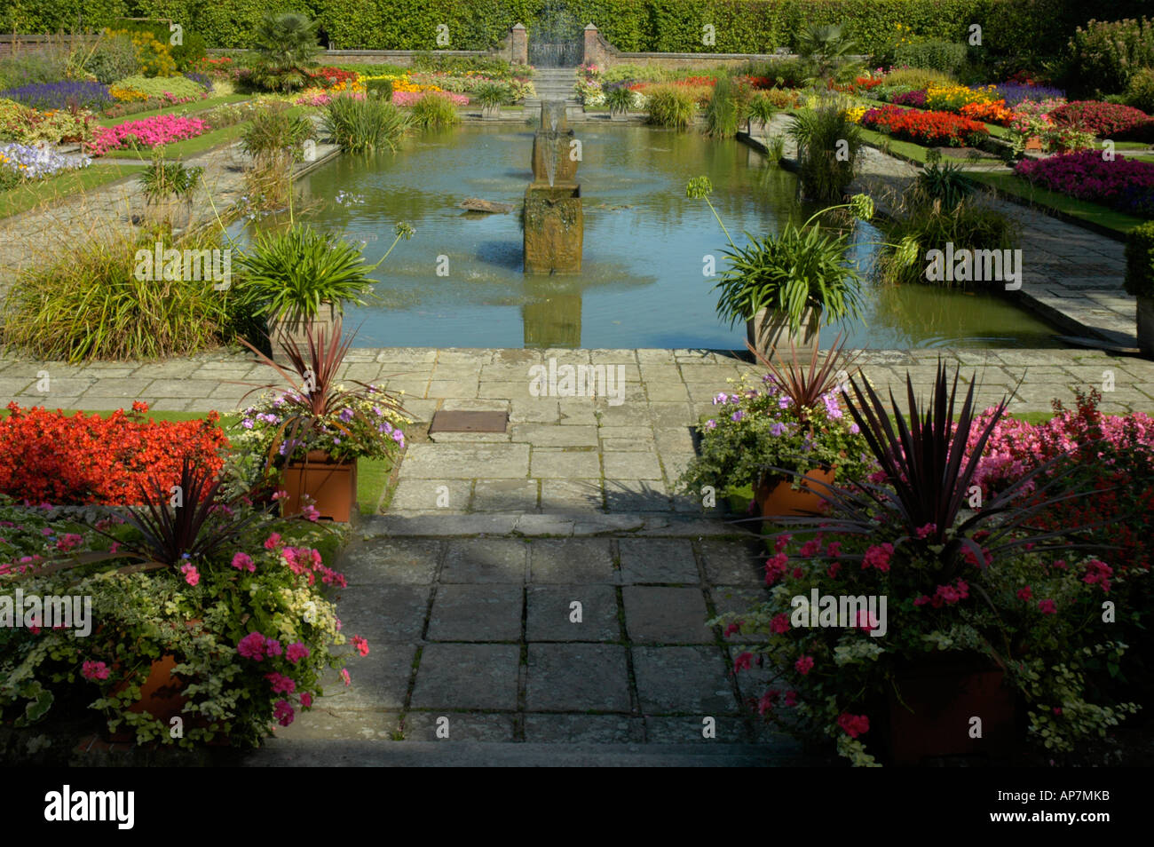 The Sunken Garden at Kensington Palace Gardens, London Stock Photo - Alamy