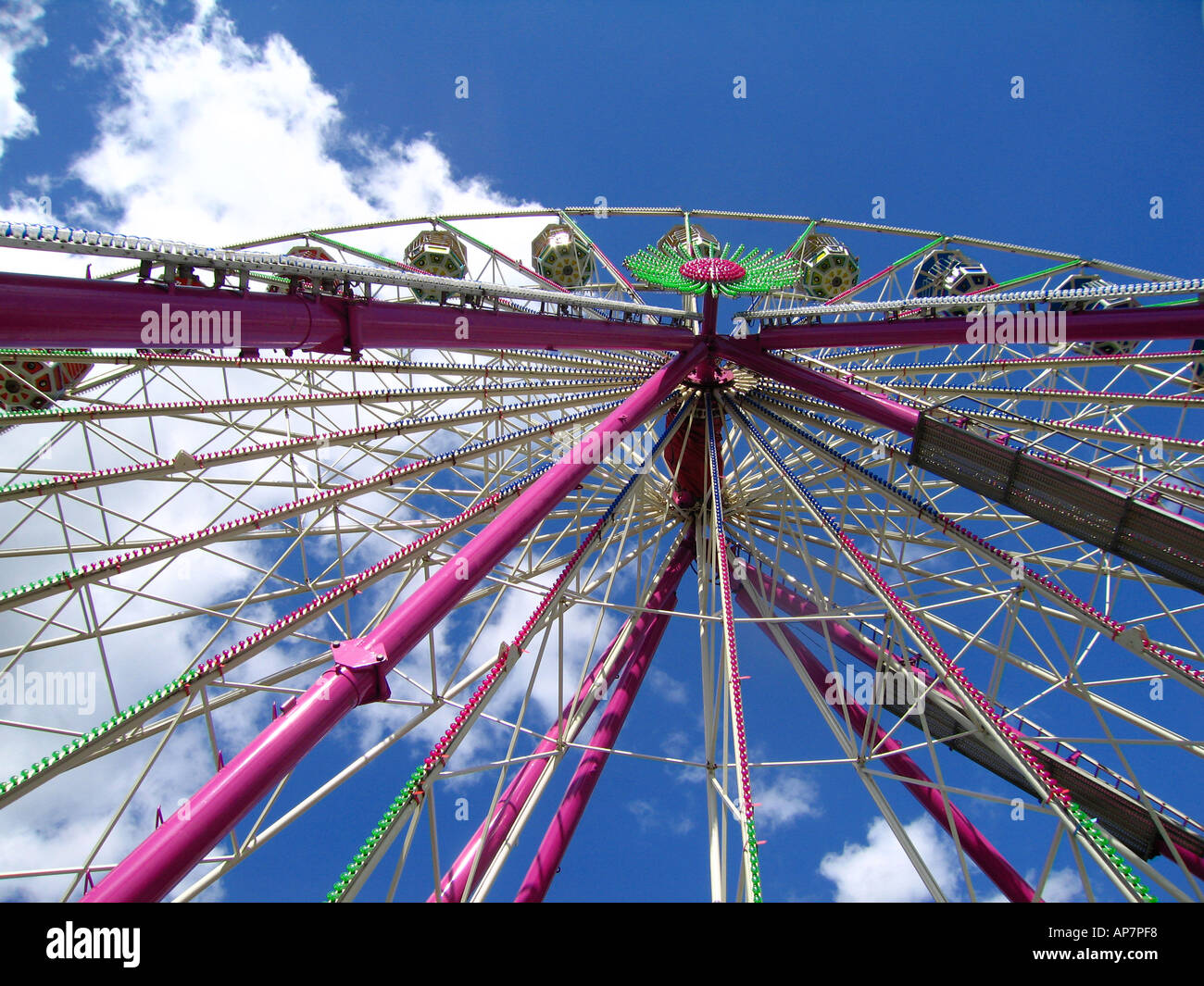 Up down fairground hi-res stock photography and images - Alamy