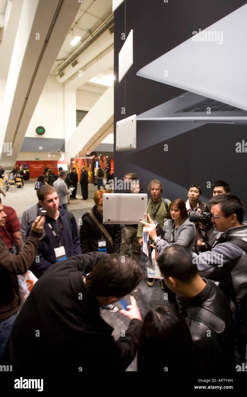 America by air exhibit hall hi res stock photography and images Alamy