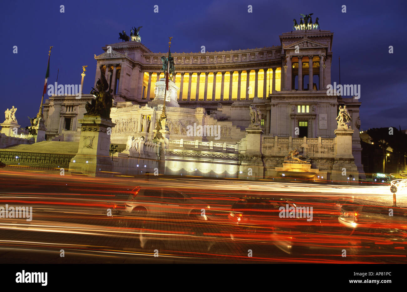 Vittorio Rome Blur vittoriano hi-res stock photography and images - Alamy