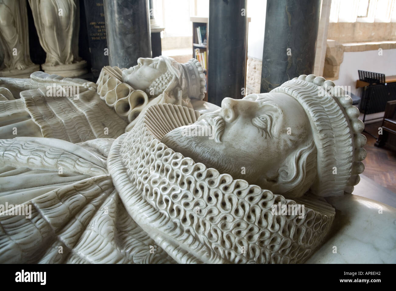 The ornate marble tomb of Sir Baptist Hicks in St James church in the Cotswold town of Chipping Campden, Gloucestershire Stock Photo