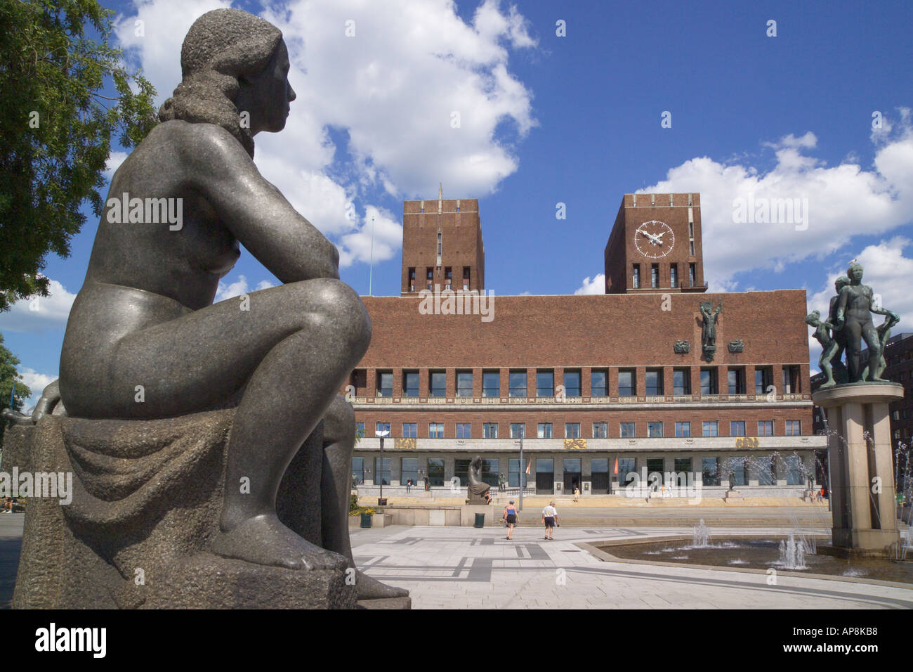 City hall statues oslo norway hi-res stock photography and images - Alamy