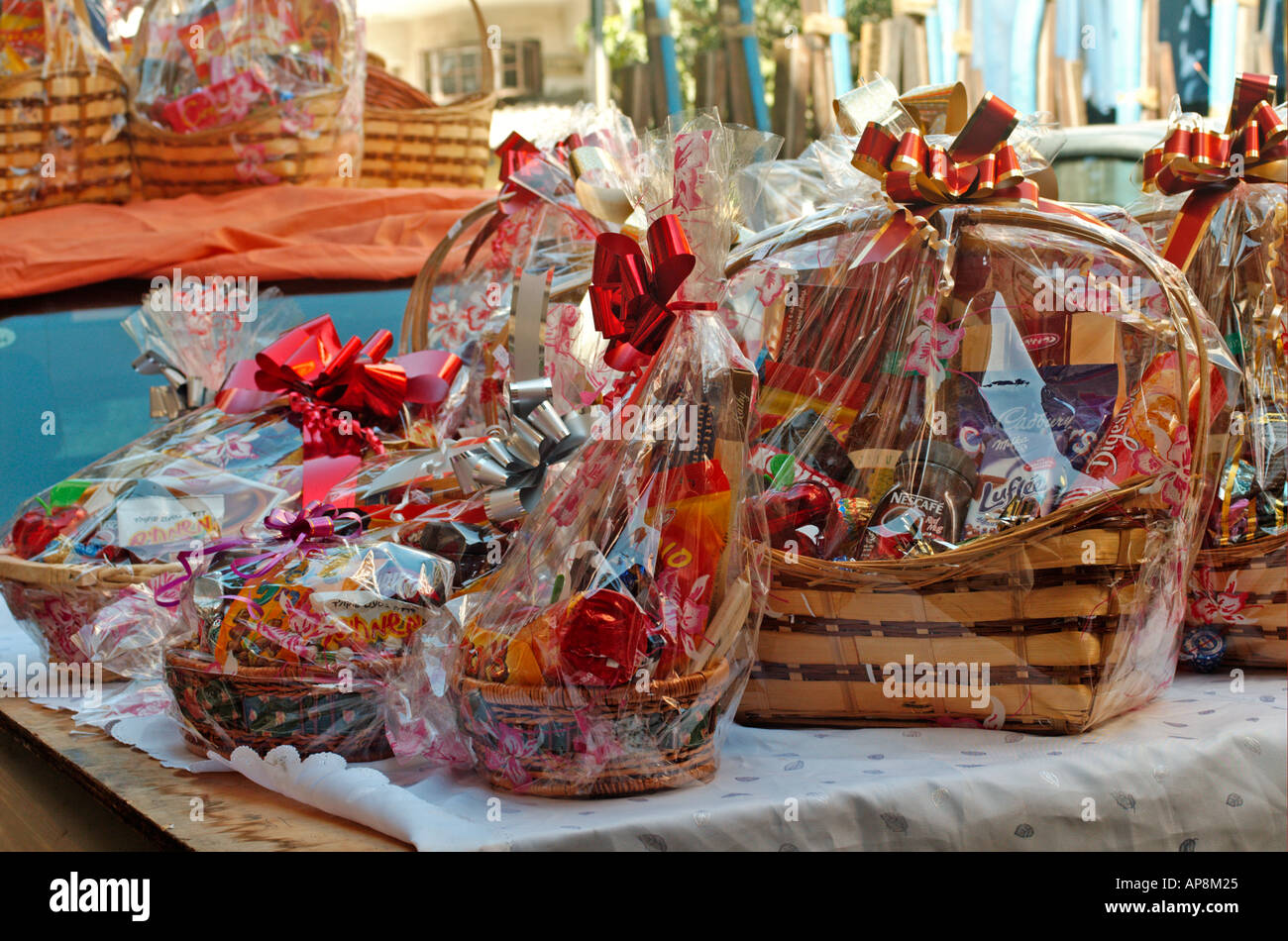 Israel Tel Aviv ready made gift baskets on sale for the Jewish holiday