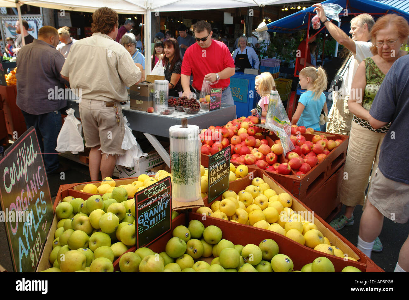 U s farmers market hi-res stock photography and images - Alamy