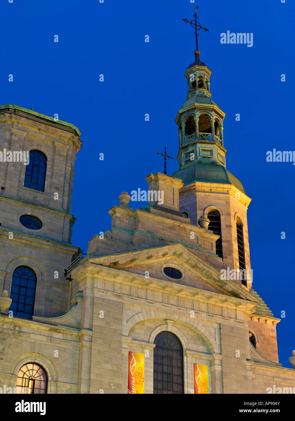 Canada Quebec Quebec City exterior view of Basilica of Notre Dame Stock Photo