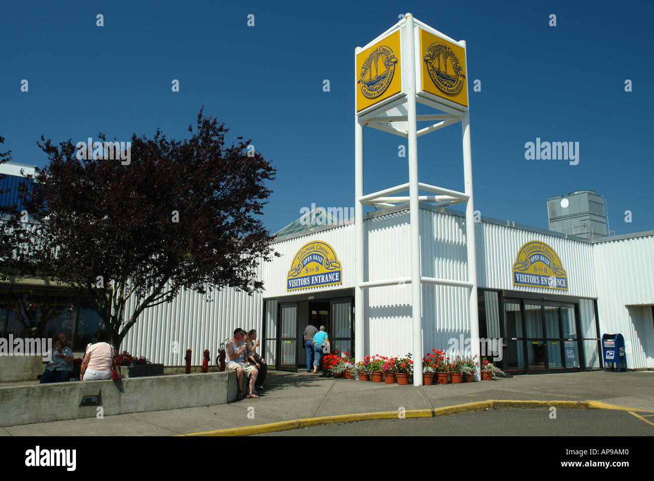 Tillamook cheese factory tillamook oregon hires stock photography and