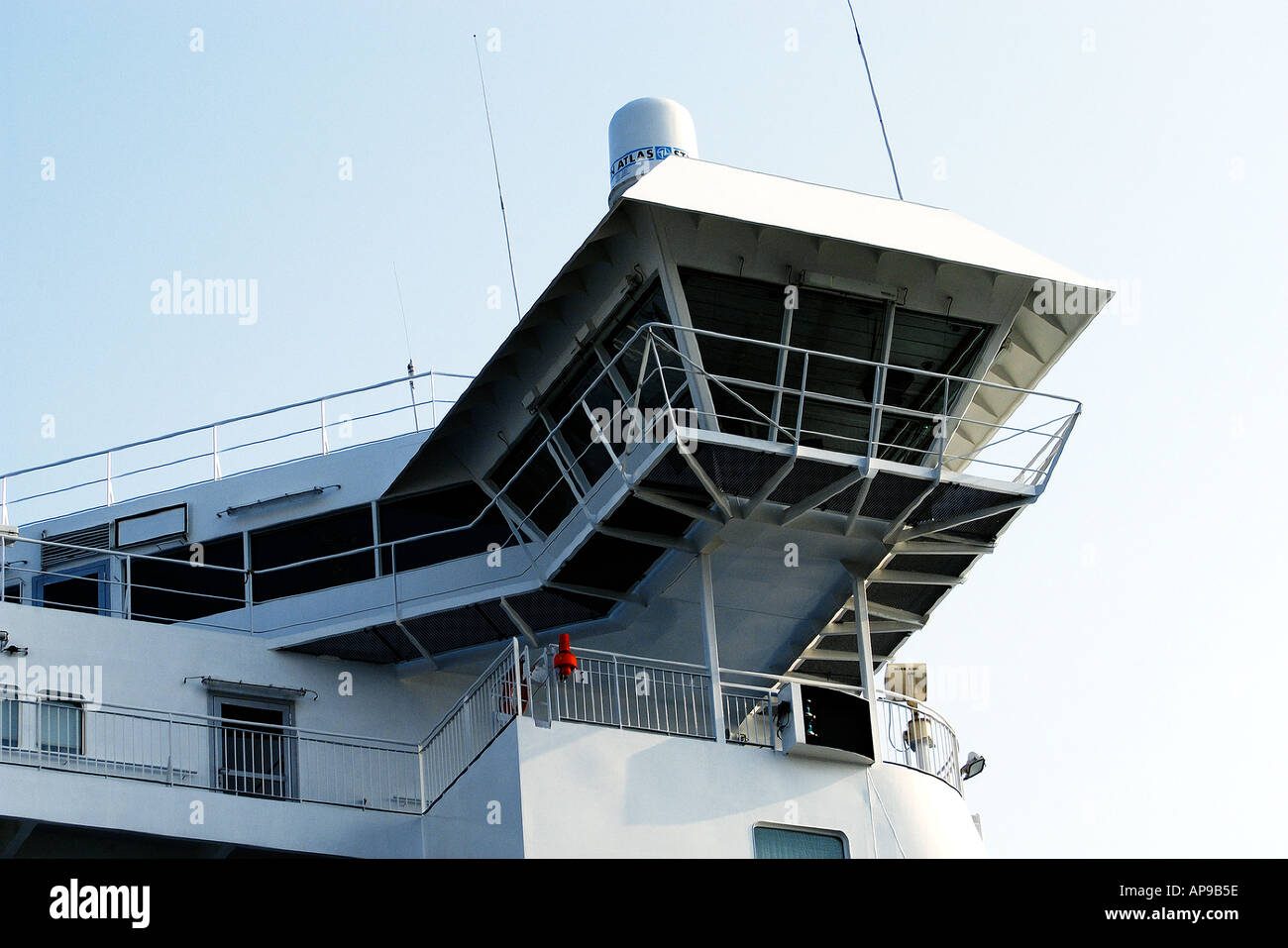 Vessel navigation bridge hi-res stock photography and images - Alamy