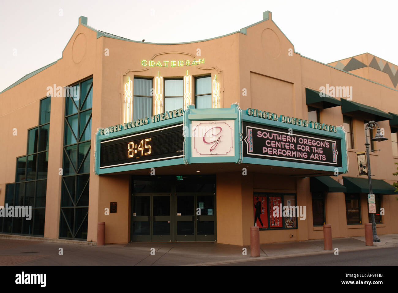 Medford oregon landmark hires stock photography and images Alamy