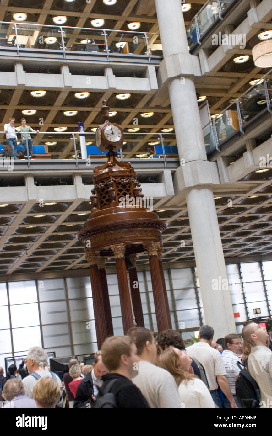 Lloyd's of london building lutine bell hires stock photography and