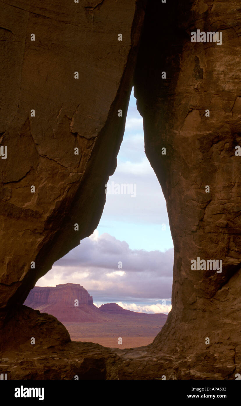 Teardrop Arch Monument Valley Navajo Tribal Park Stock Photo - Alamy