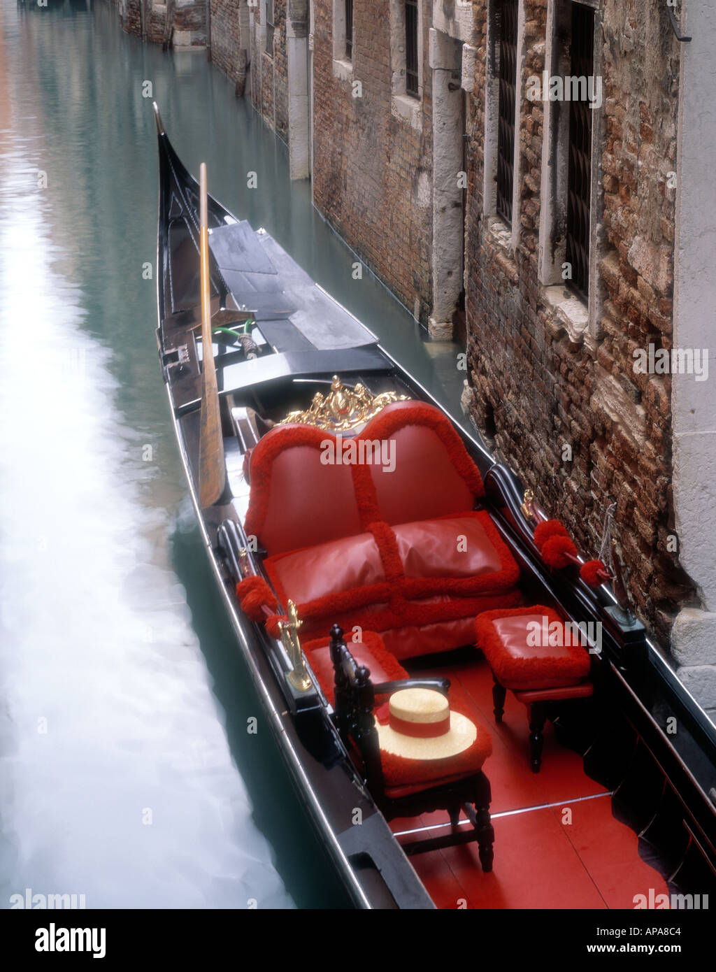 Upright venice hi-res stock photography and images - Alamy