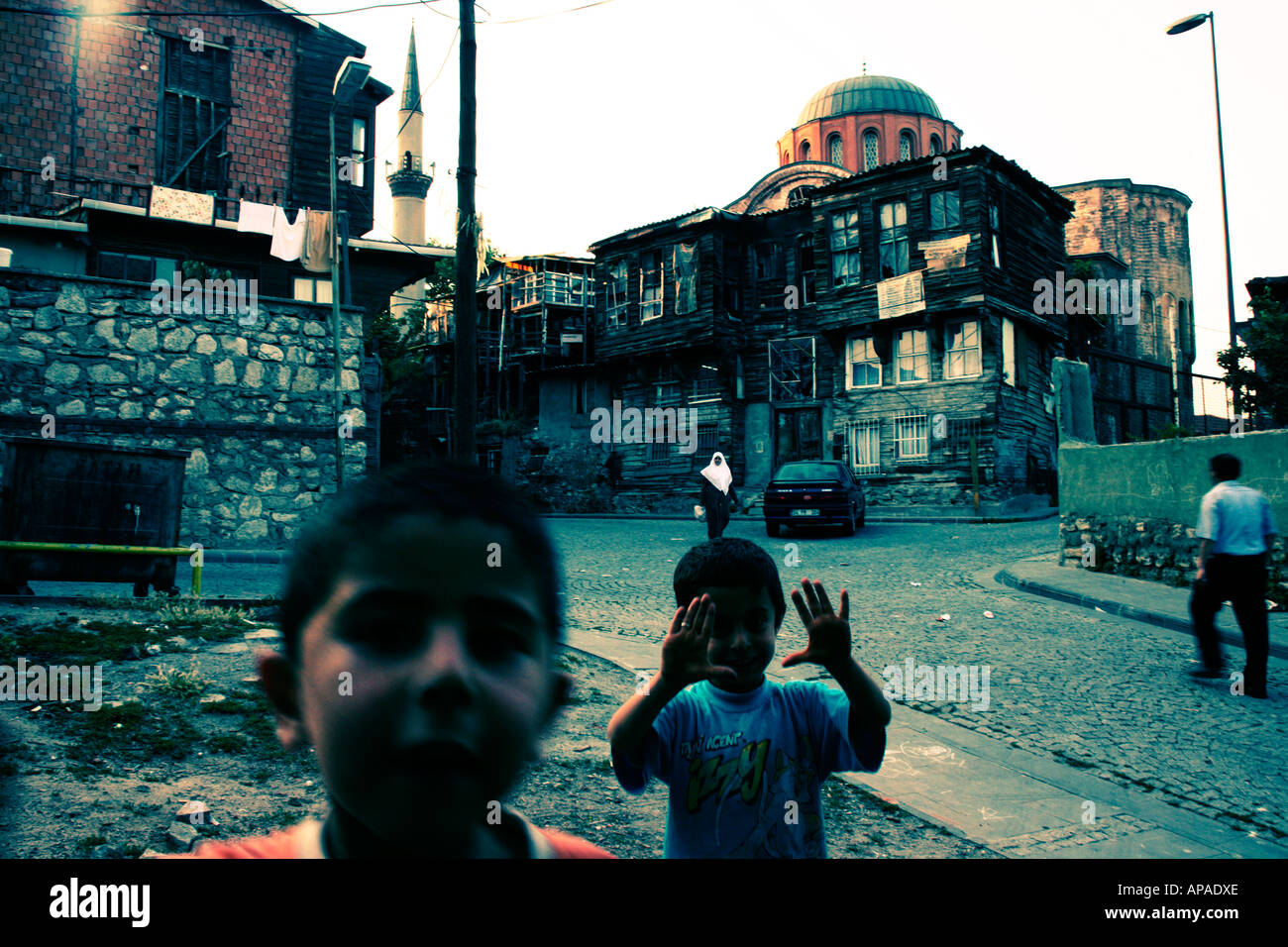 Children turkey istanbul street hi-res stock photography and images - Alamy
