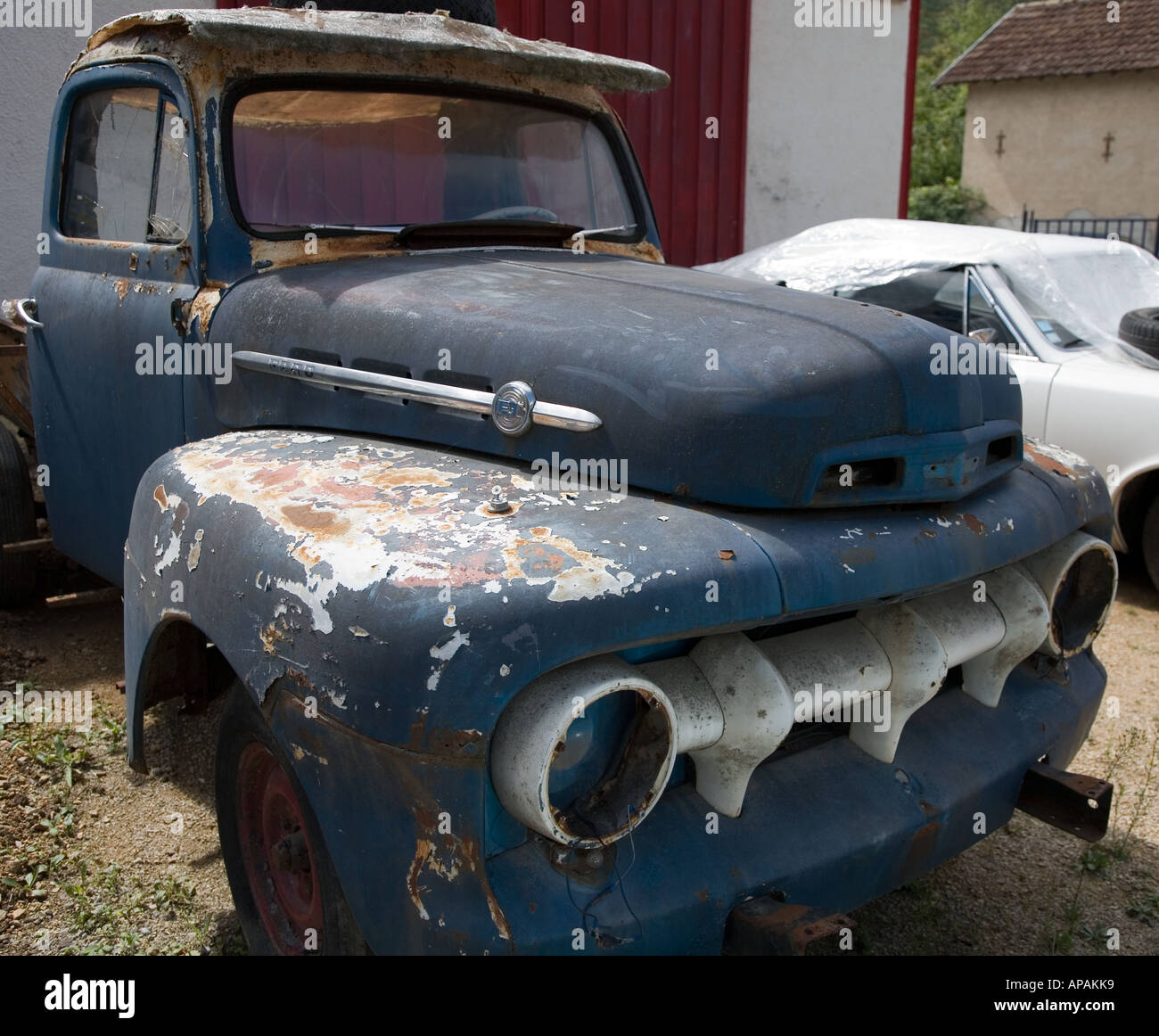 Rusty Ford Stock Car Scrap Yard USA Stock Photo Alamy