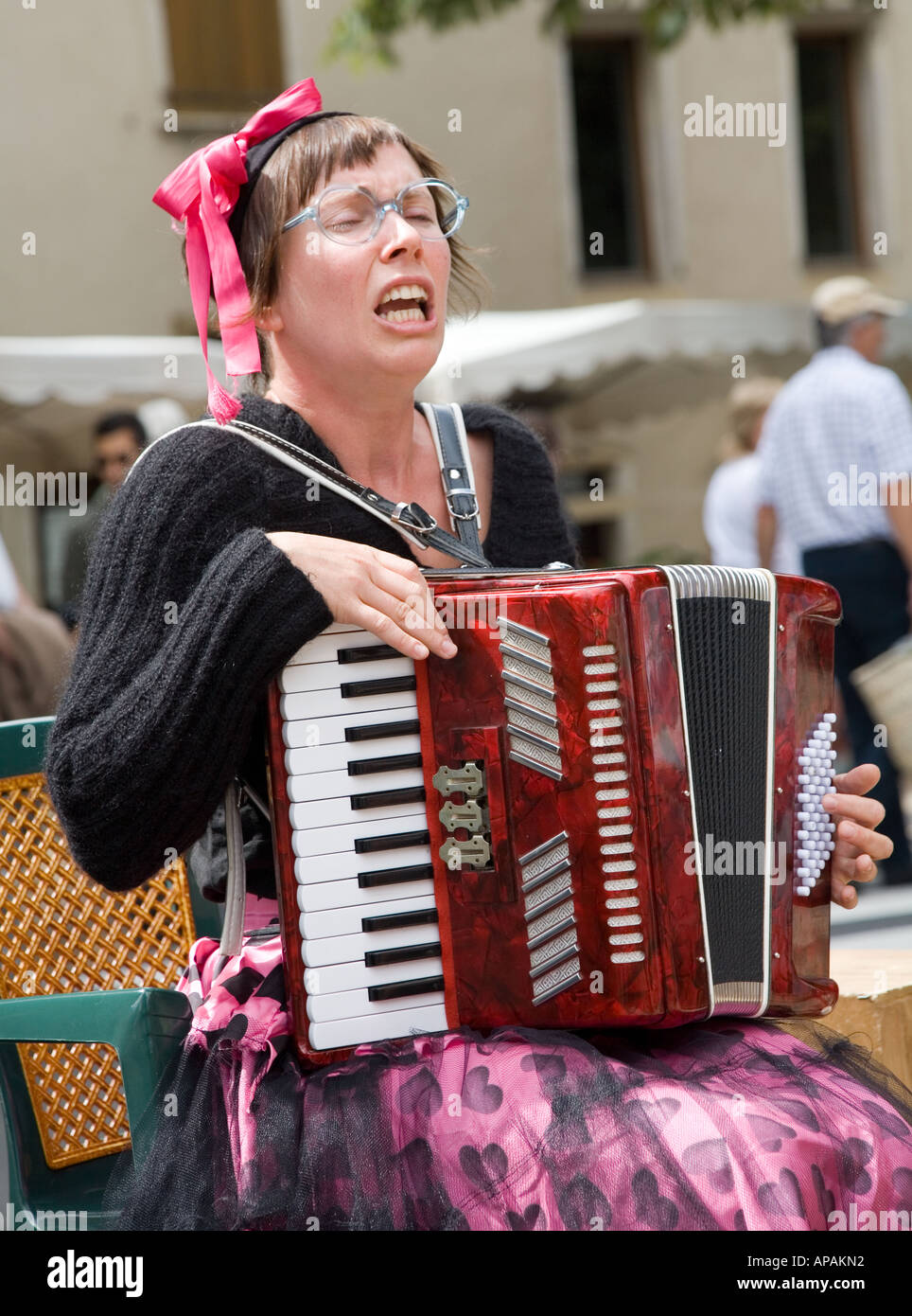 French accordion player hi-res stock photography and images - Alamy