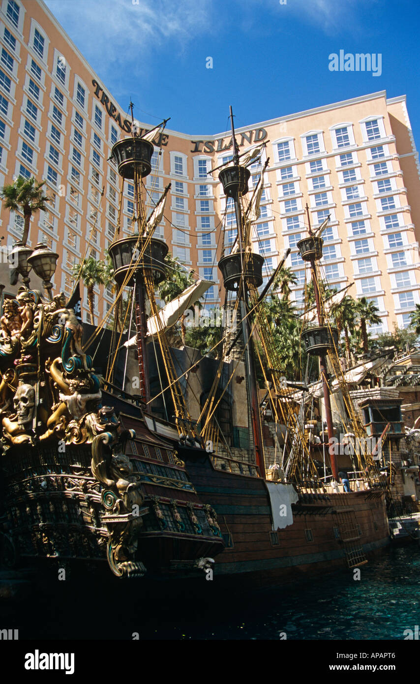 Galleon in front of Treasure Island Hotel and Casino, Las Vegas, Nevada, USA Stock Photo