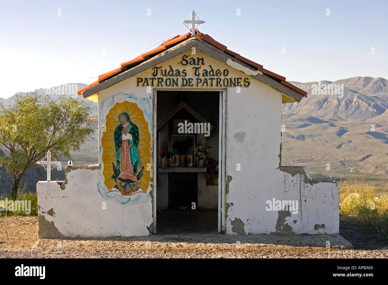 Roadside votive chapel in Chihuahua State Mexico Stock Photo Alamy
