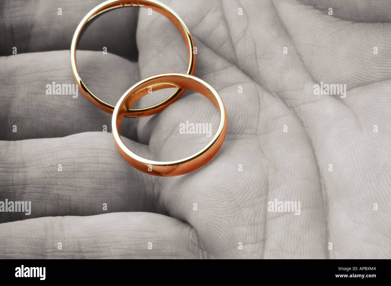 Feature rings hi-res stock photography and images - Alamy
