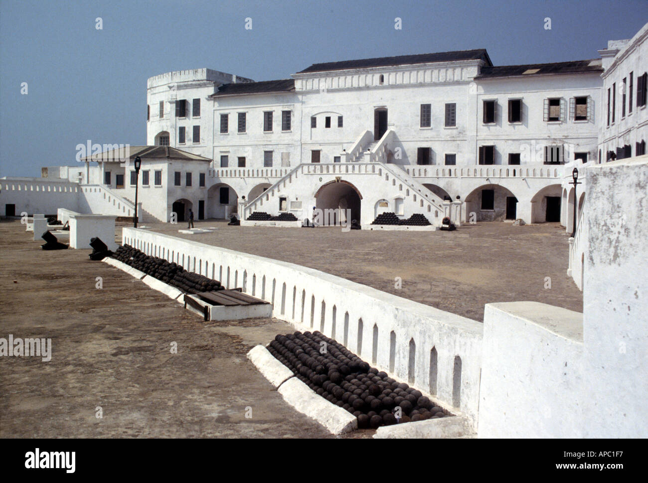 The Slave Fortresses of Ghana - The New York Times