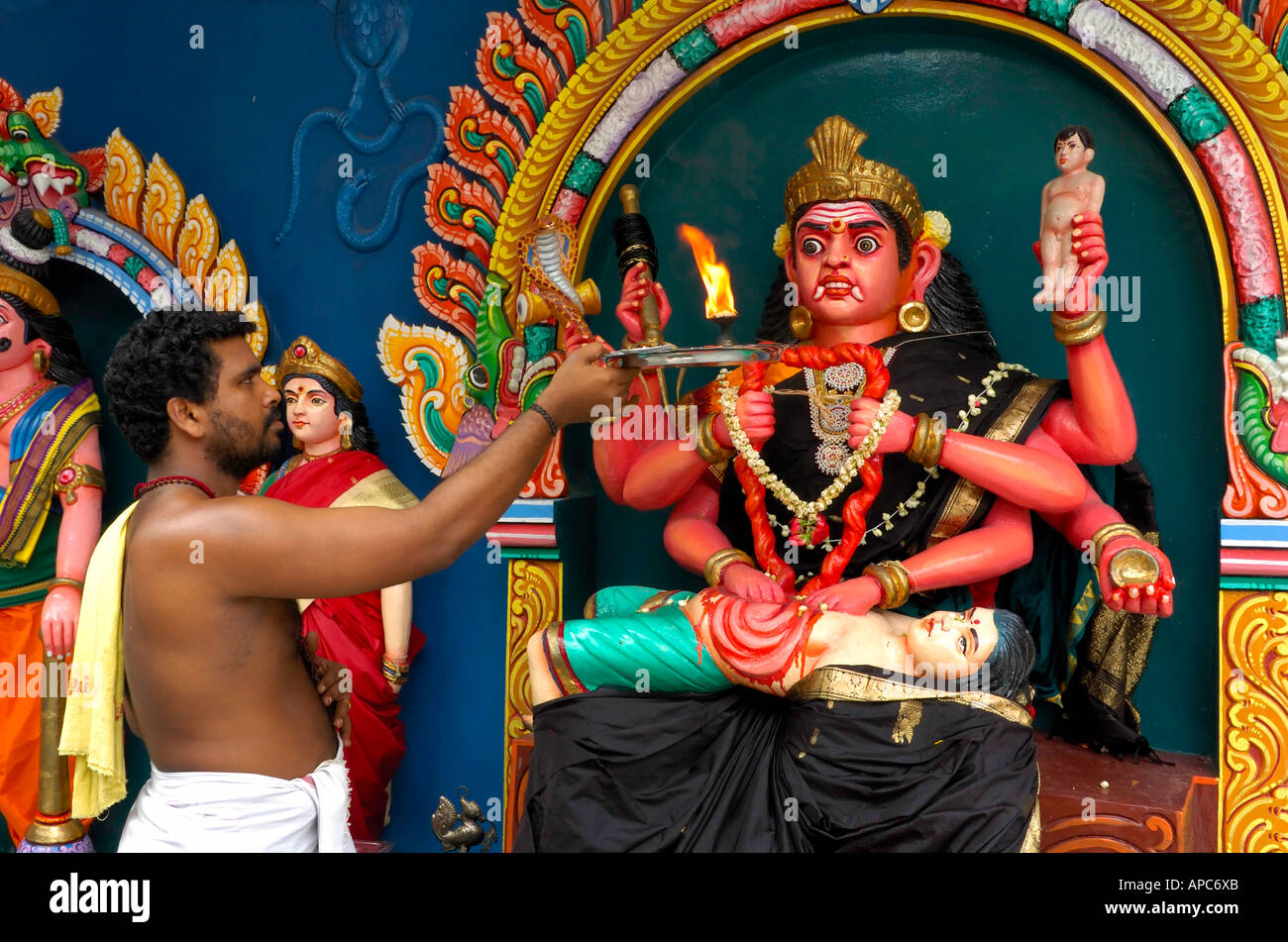 God idols in singapore hires stock photography and images Alamy