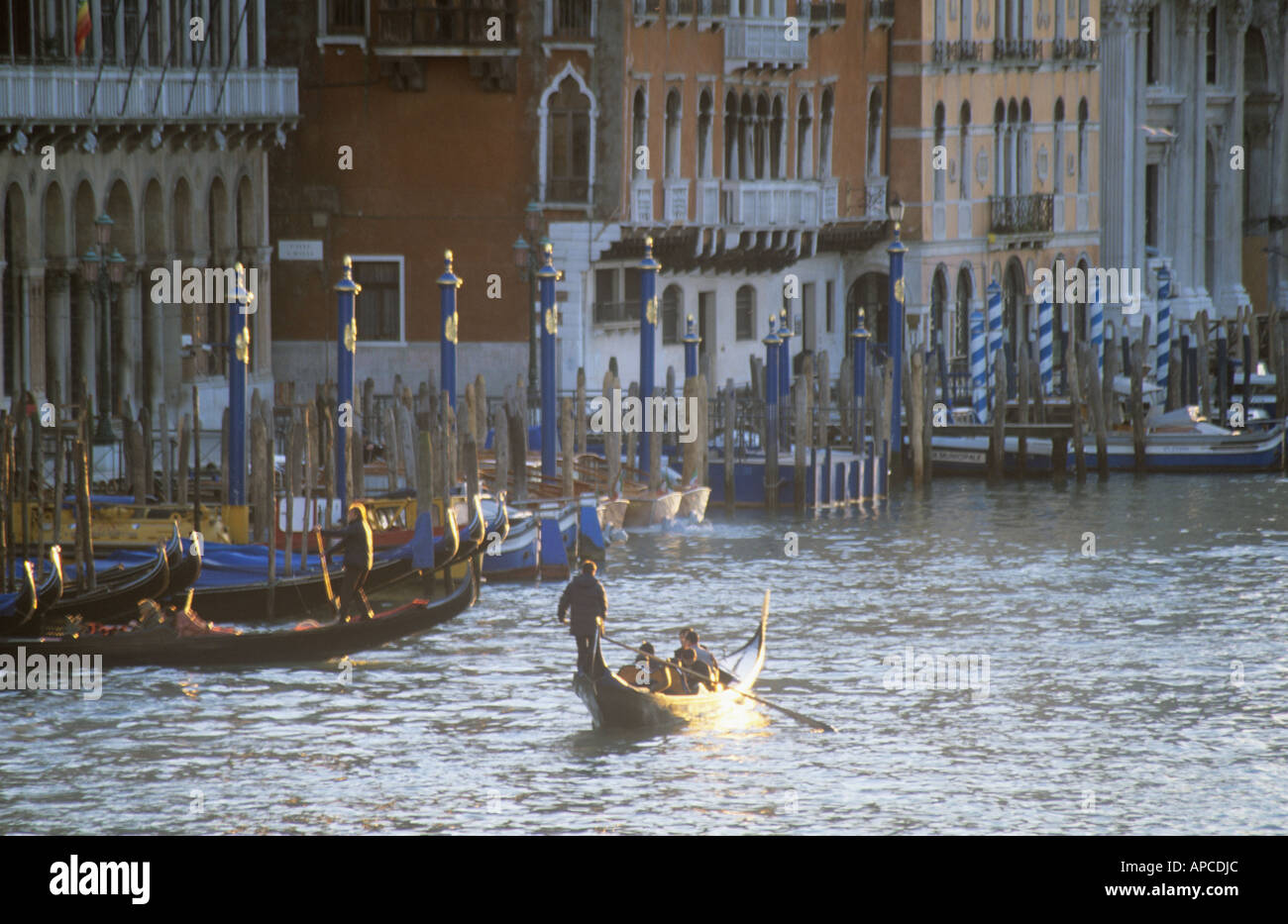 Four gondolas in canal hi-res stock photography and images - Alamy