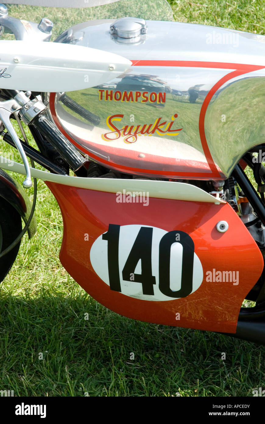 [Image: number-140-on-racing-bike-APCEDY.jpg]