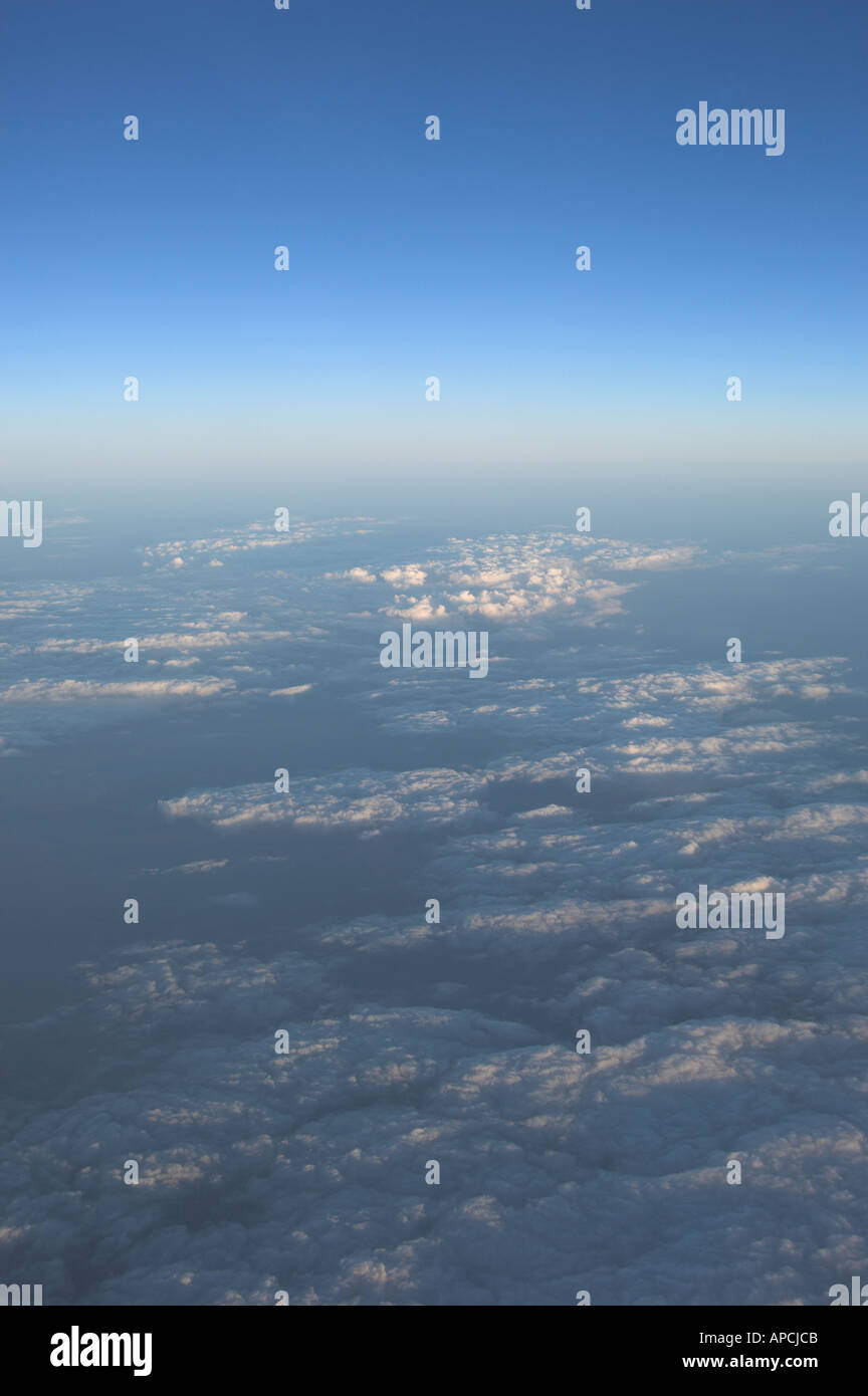 Plane flying above hi-res stock photography and images - Alamy