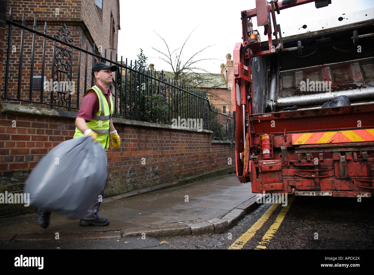 Refuse collector hires stock photography and images Alamy