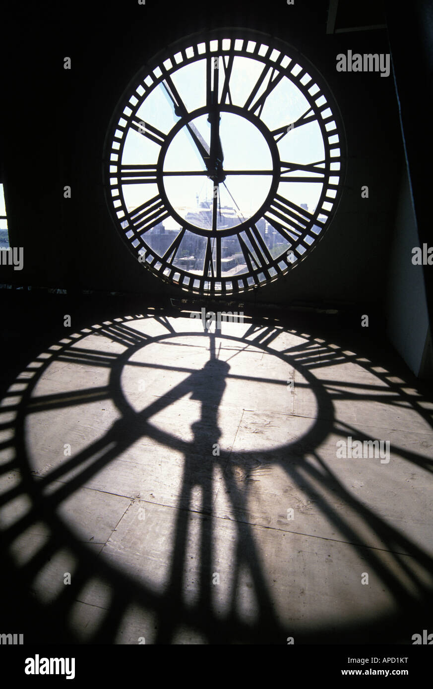 Clock face silhouette and shadow Stock Photo Alamy