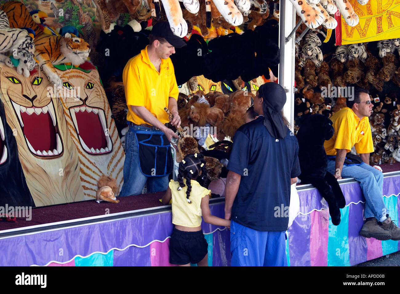 Carnival booth hi-res stock photography and images - Alamy