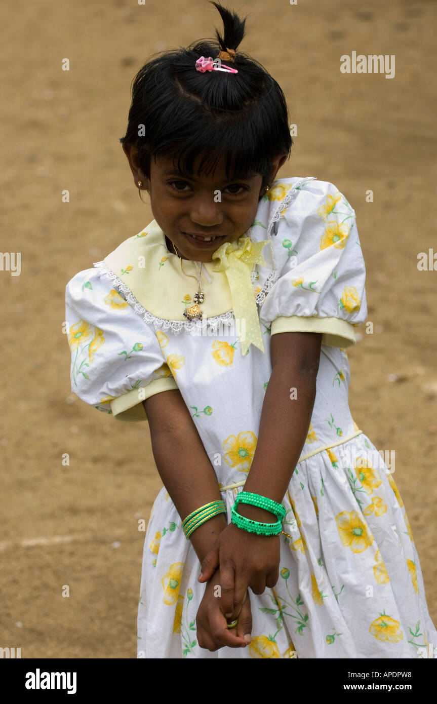 Local Tamil Hindu girl. Tea country in the highlands of Sri Lanka ©Mark Shenley 2006 Stock Photo - Alamy Local Tamil Hindu girl. Tea country in the highlands of Sri Lanka ©Mark Shenley 2006 Stock Photo - Alamy