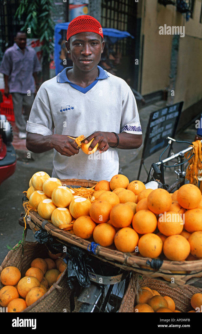Bicycle oranges hires stock photography and images Alamy