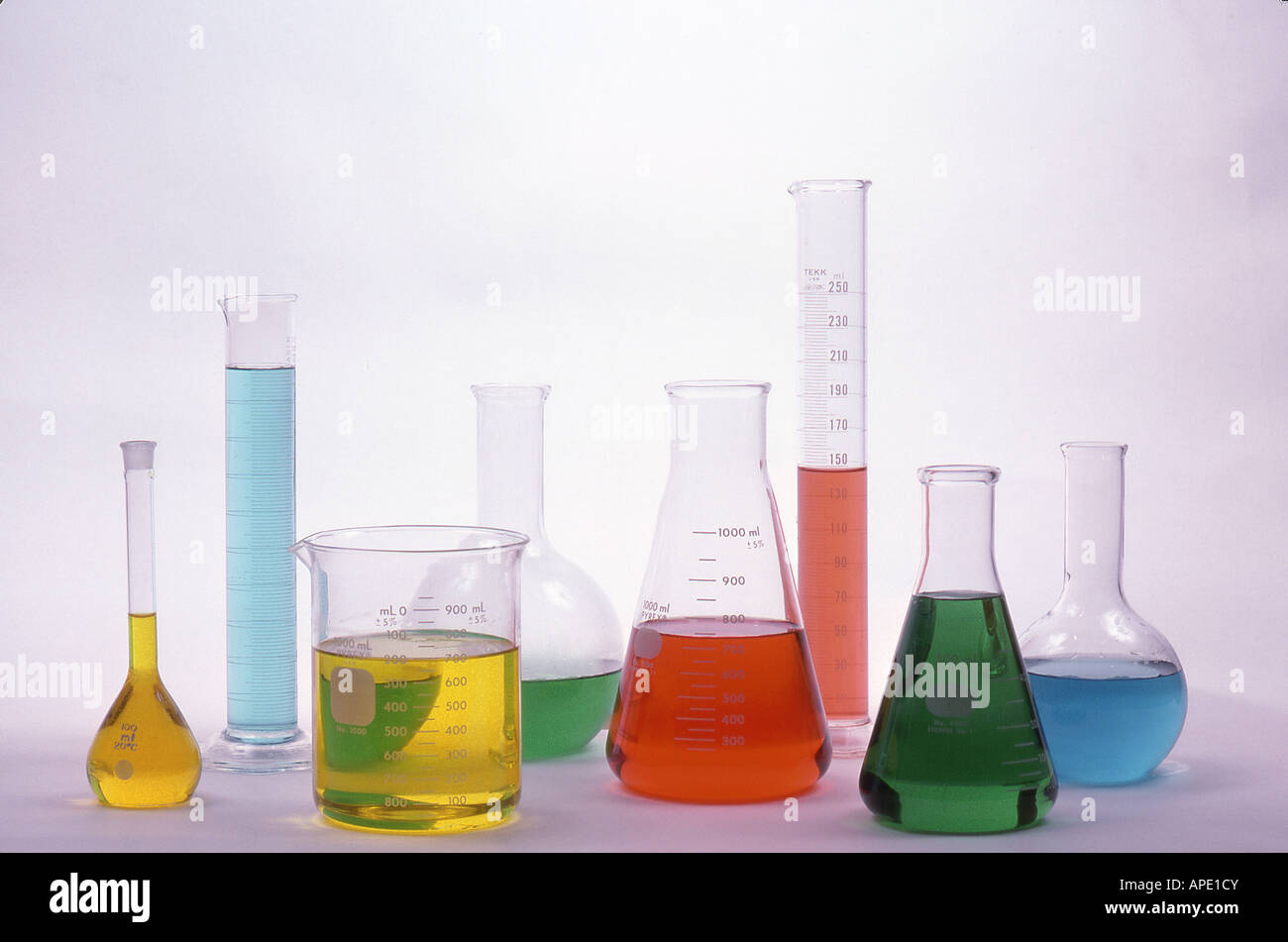Chemistry cylinders, flasks and test tubes Stock Photo Alamy