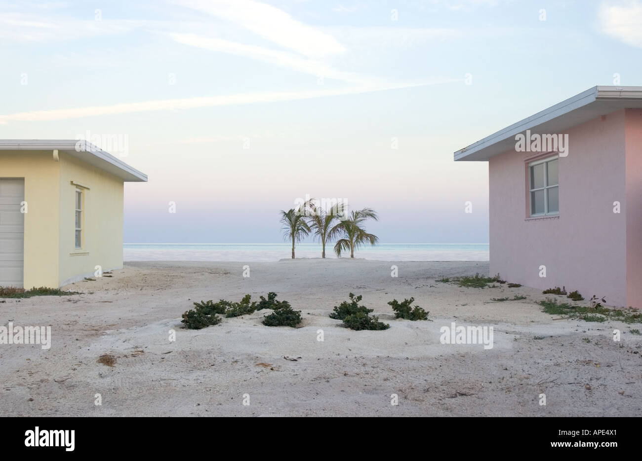 Beachside houses, florida keys Stock Photo Alamy