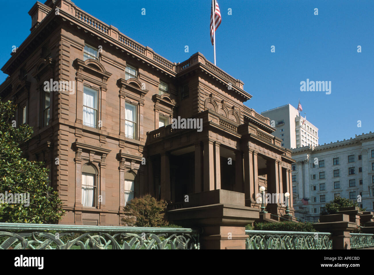James Flood Mansion Nob Hill San Francisco California Stock Photo Alamy