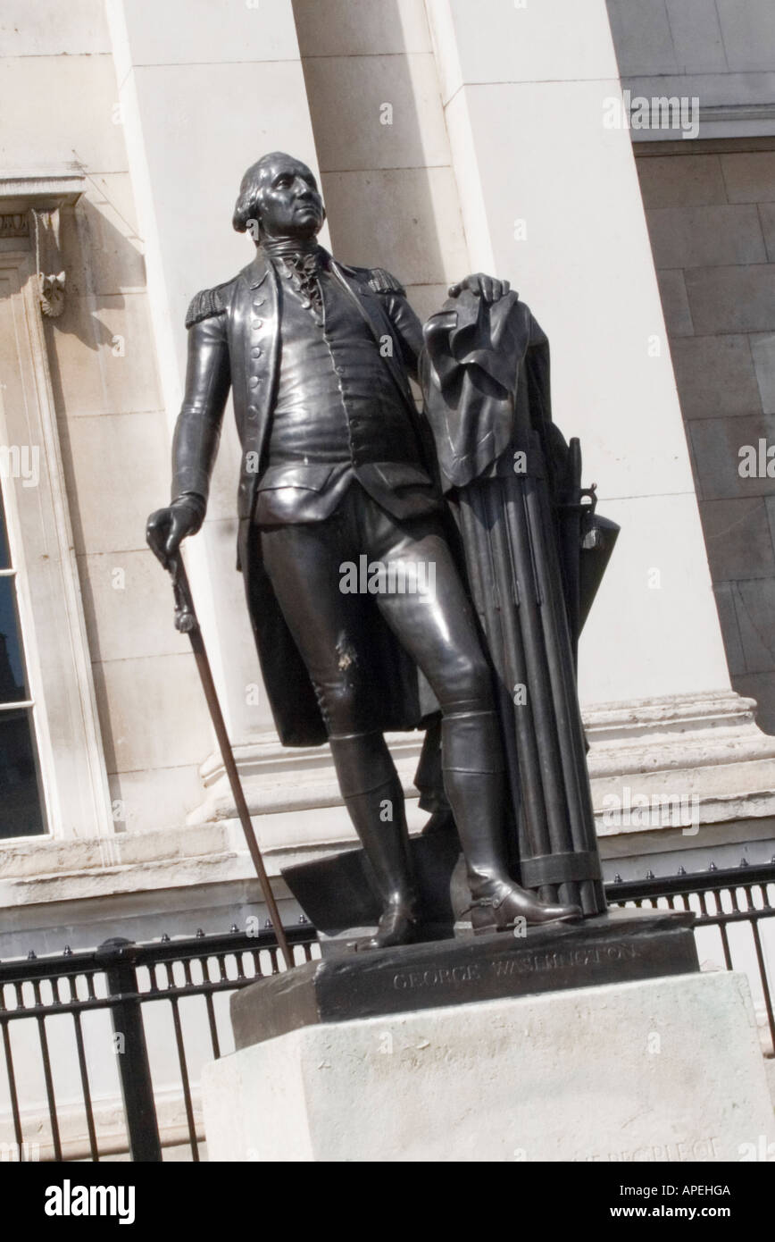 Statue of Washington in Trafalgar Square London GB UK Stock