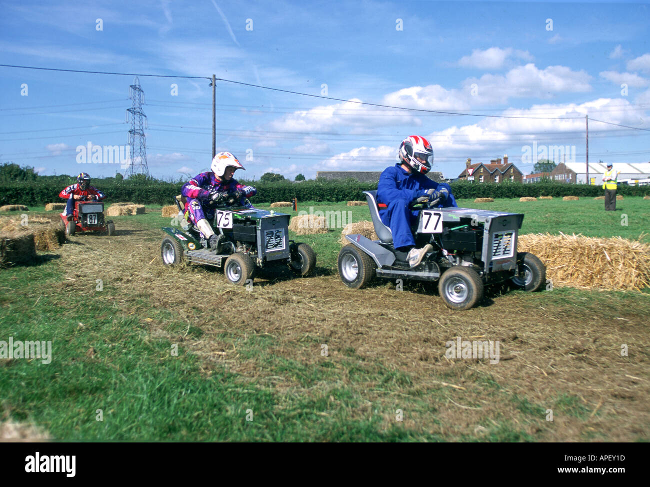 LAWNMOWER RACING ACTION Stock Photo - Alamy