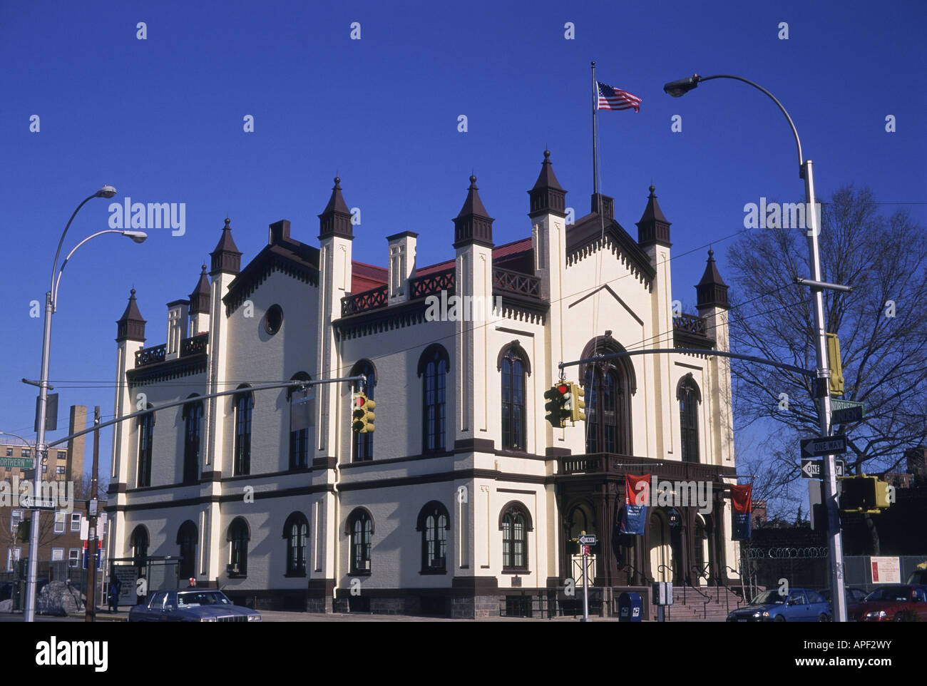 Flushing town hall hires stock photography and images Alamy