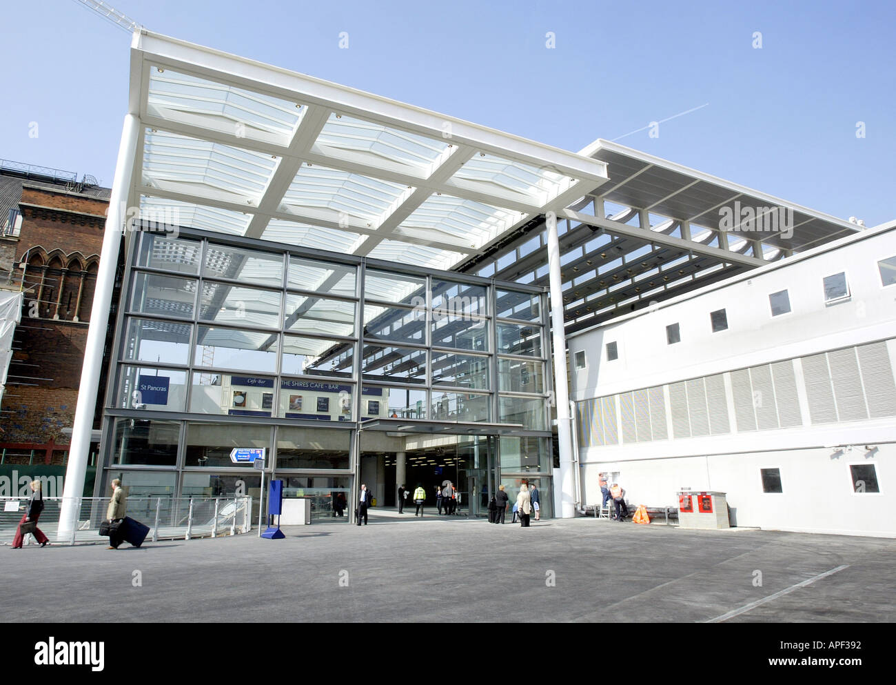 The new St Pancras Interim Railway Station in London part of the Channel Rail Link Stock Photo