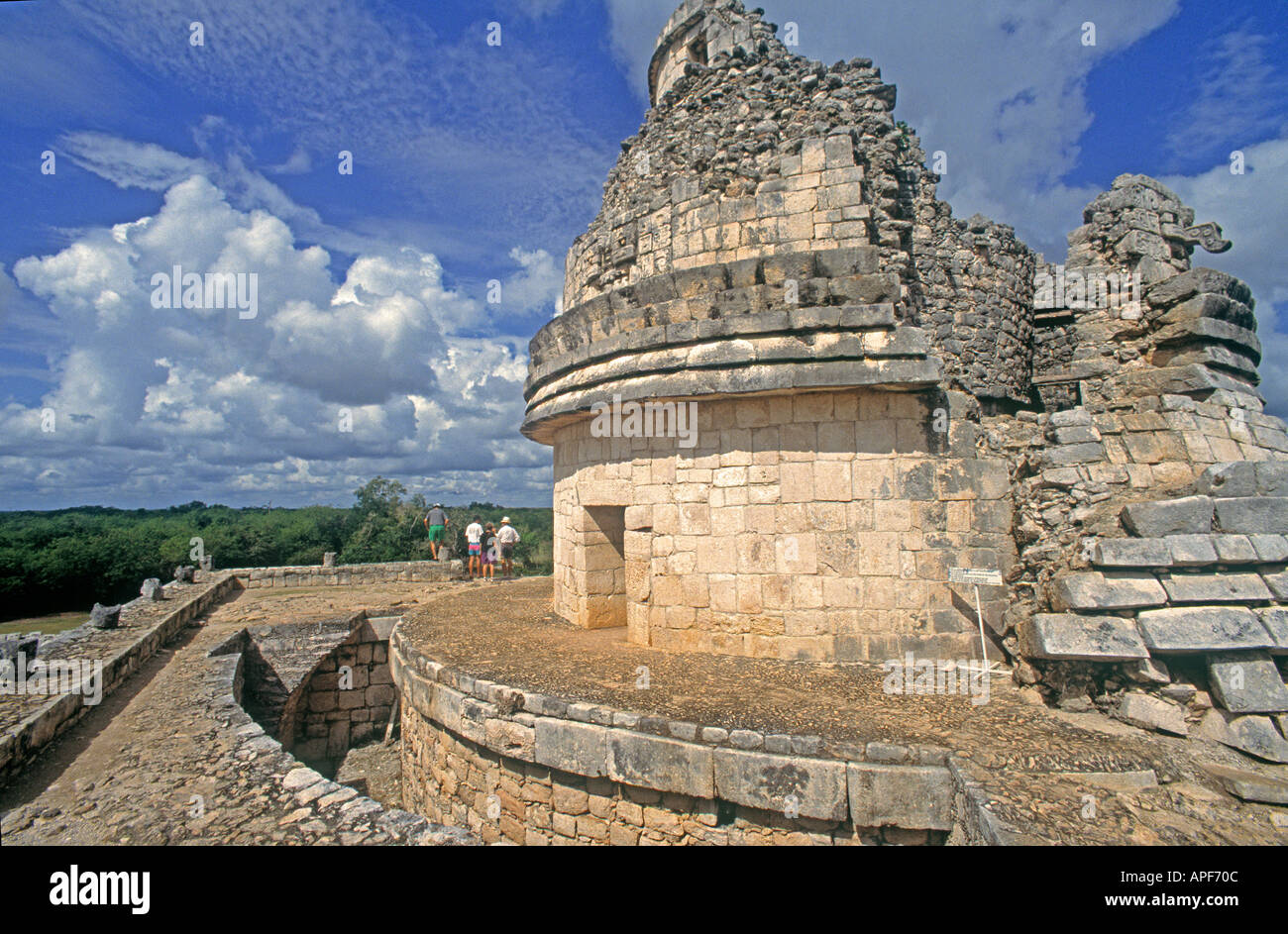 Chichen Itza, Yucatan, Mexico.  El Caracol or The Snail, aka The Observatory. Stock Photo