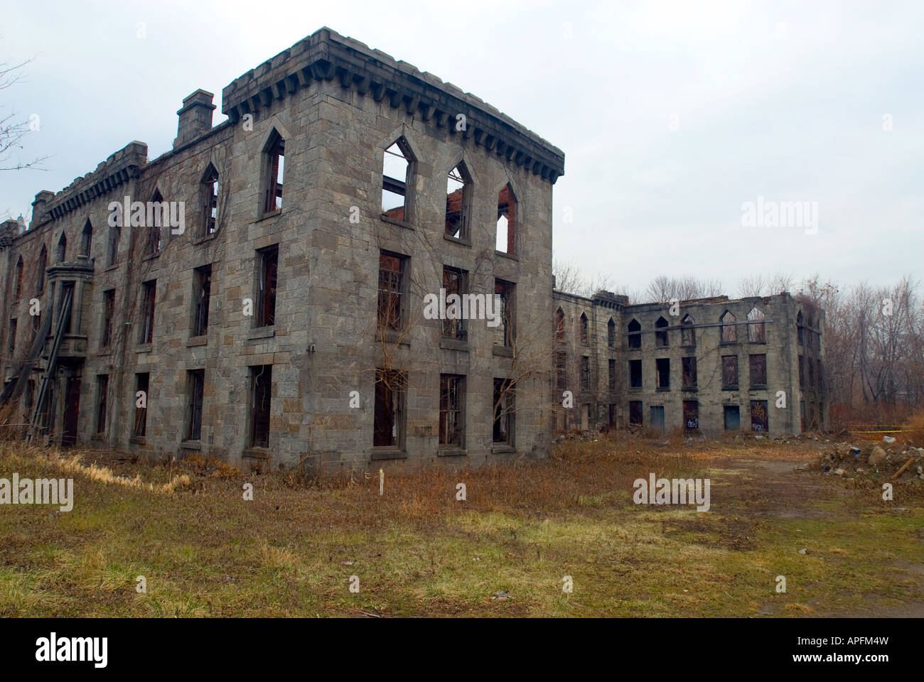 The ruins of the Smallpox Hospital on Roosevelt Island in the East