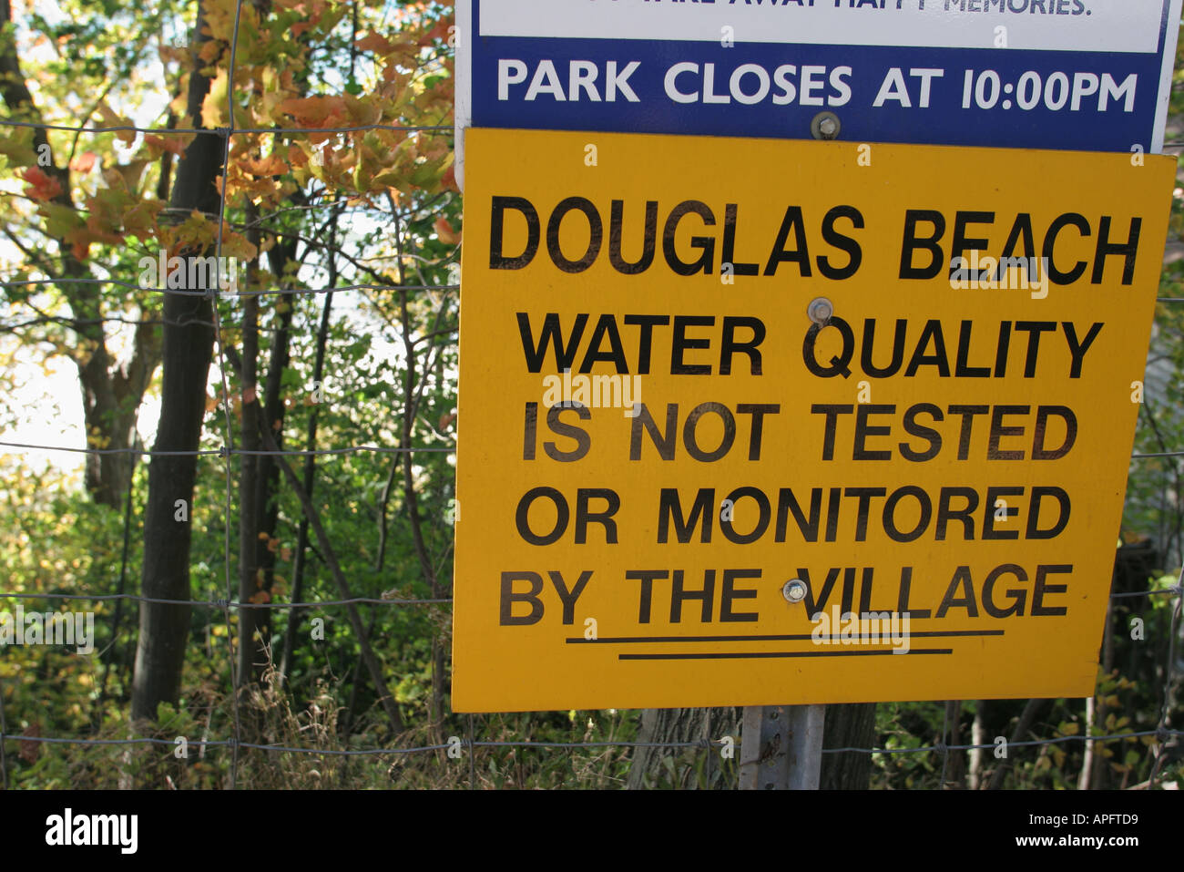 Michigan Lake Michigan Douglas,Douglas Beach,information,broadcast