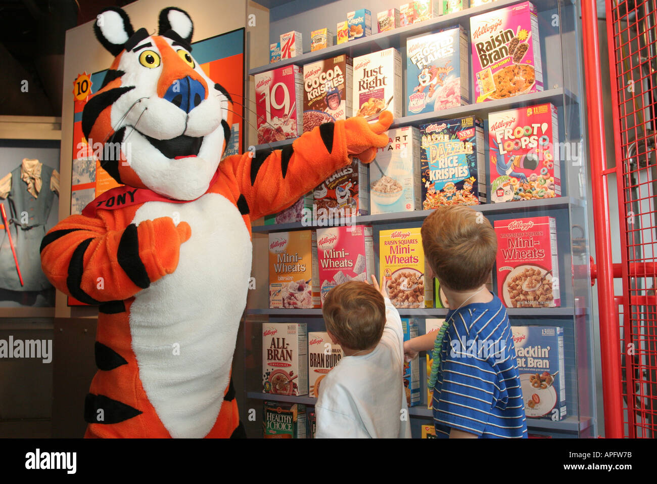 Michigan Battle Creek,Cereal City USA,Kellogg's,Tony Tiger,MI051020051 