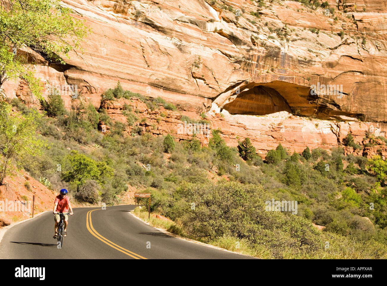 Zion canyon national park cycle hires stock photography and images Alamy