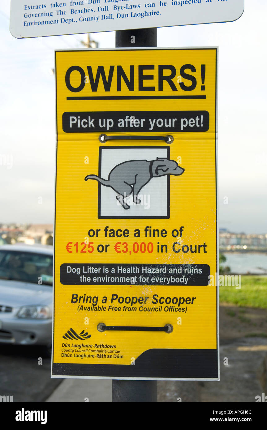Dog poo notice hires stock photography and images Alamy