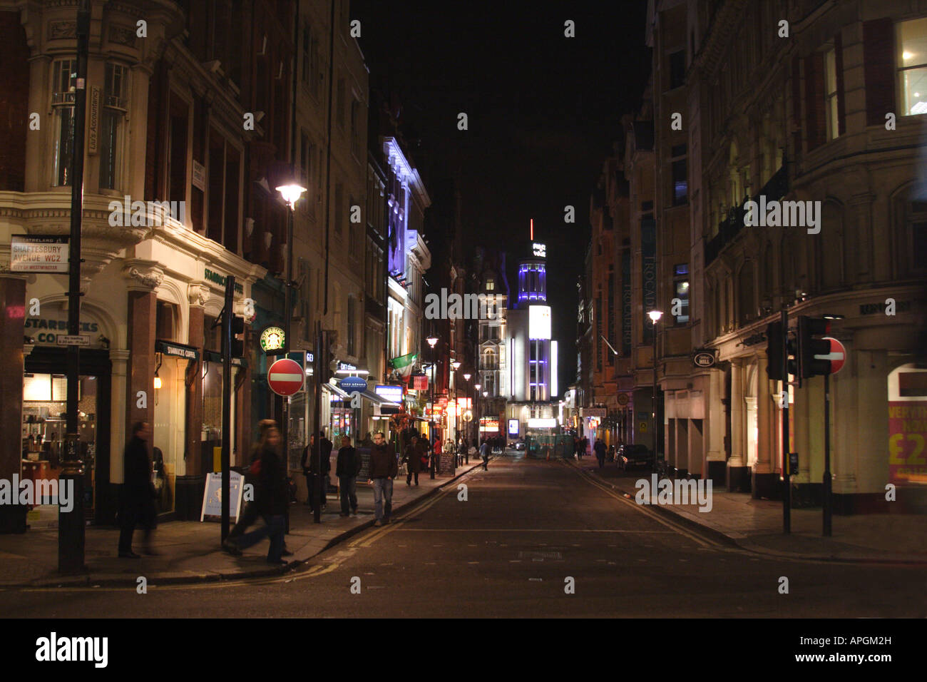 London night west end hi-res stock photography and images - Alamy