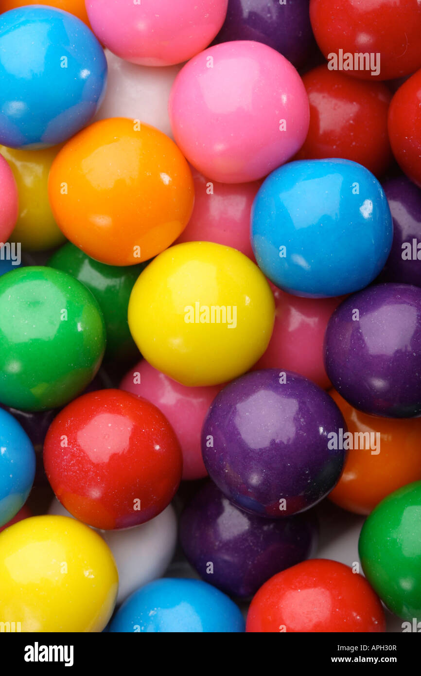 Macro Close Up Of White Gumballs Stock Photo - Download Image Now -  Backgrounds, Bubble Gum, Candy - iStock