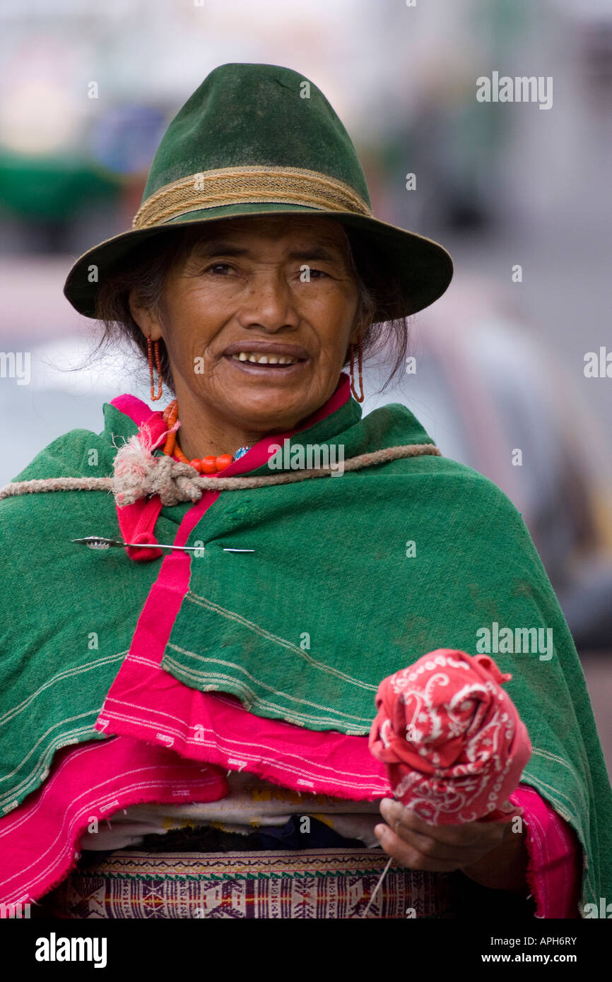Ecuador woman traditional poncho costume with hat ethnic hi-res stock  photography and images - Alamy